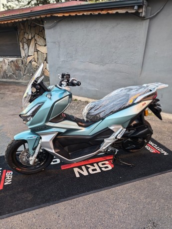 sen-motors-farkiyla-arora-beatrix-big-3