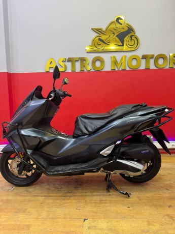 2025-model-pcx-1100-km-big-2