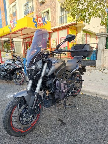 celebi-garage-bajaj-dominar-400-ug-big-4