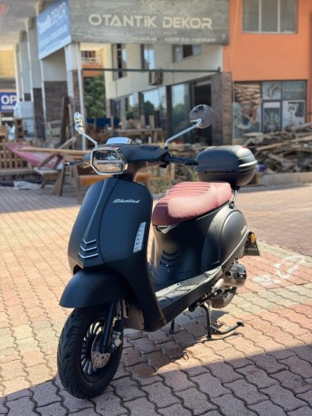 2024-model-kuba-bluebird-50-big-0