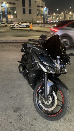 sudan-ucuz-bajaj-pulsar-rs200-big-1