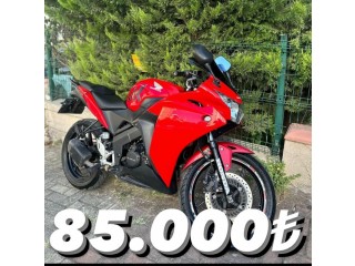 Honda cbr 125